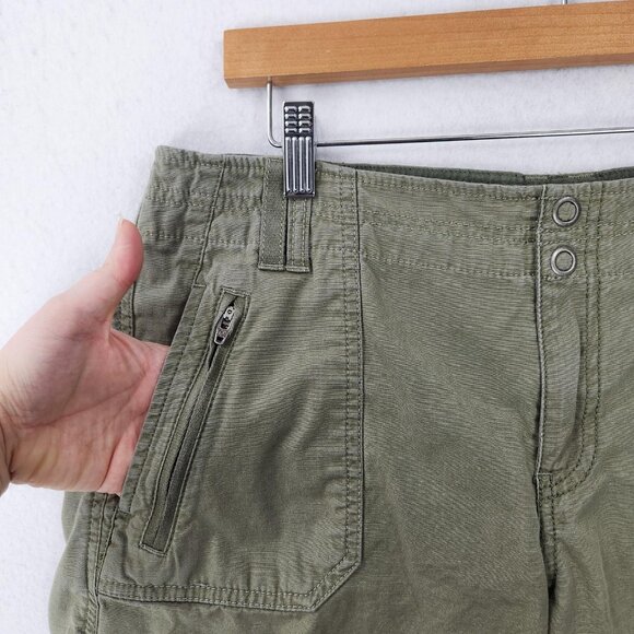 Eddie Bauer Shorts Womens 10 Green Blakely Fit Ripstop Utility Zip Pocket Hiking - Picture 2 of 12